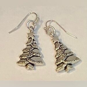 NEW* Christmas earrings FINAL
